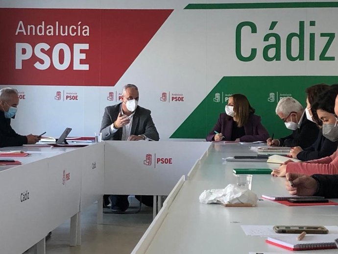 El secretario general del PSOE de Cádiz, Juan Carlos Ruiz Boix, en la Ejecutiva Provincial del PSOE en una foto de archivo.