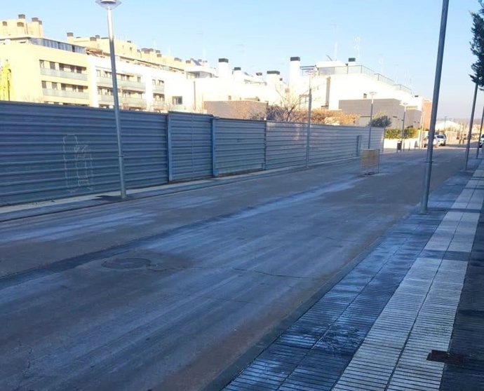 Una calle de Huesca afectada por las heladas