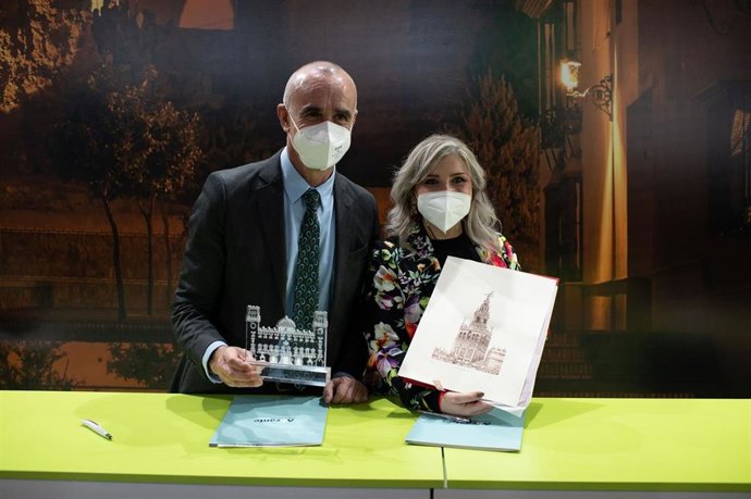 Firma del protoco de intenciones para el fomento de la actividad turística entre Sevilla y Alicante