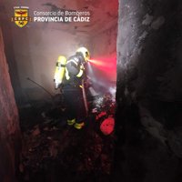 Los bomberos intervienen un incendio sin heridos en una vivienda de El Puerto de Santa María (Cádiz)