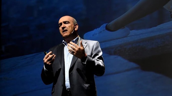 El director de SmartCities para Europa en Microsoft, José Antonio Ondiviela, da una charla este lunes en Zaragoza.