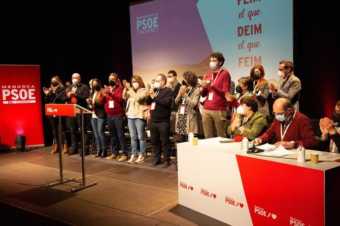 Susana Mora, reelegida nueva secretaria general del PSOE de Menorca.