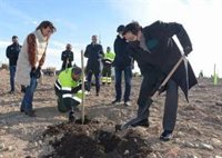 Chueca exige al PSOE que rectifique su rechazo al 'El Bosque de los Zaragozanos' en las Fuentes y respalde el proyecto