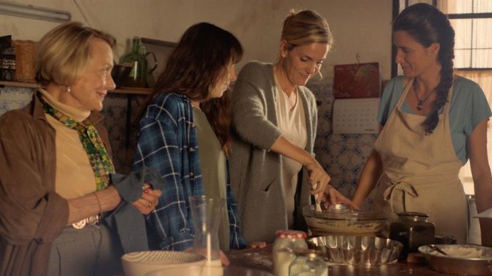 Imagen de la película 'Pan de limón con semillas de amapola'