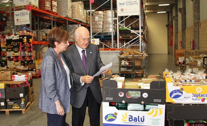 Archivo - Alimentacion.- Fundación Aliados por la Integración dona 7.000 euros al Banco de Alimentos de Valladolid