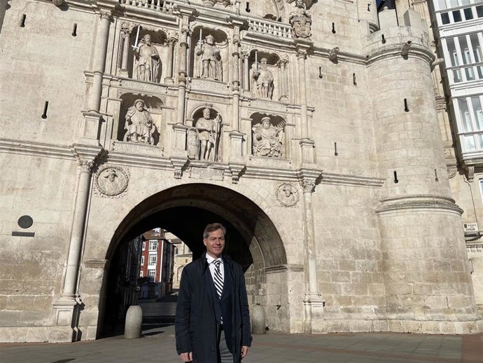 El concejal del Grupo Municipal Popular del Ayuntamiento de Burgos, César Barriada.