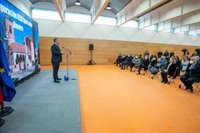 Page reivindica a Almudena Grandes y apela al maridaje "educación-prensa" para que la sociedad sea más "prospera y sana"