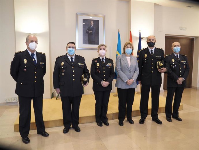 Presentación de los dos nuevos comisarios de la Policía Nacional en Asturias