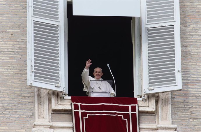 El Papa en el rezo del Ángelus