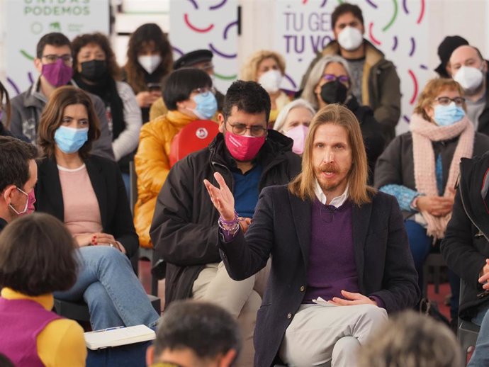 Imagen dell candidato de Unidas Podemos a la presidencia de la Junta de Castilla y León y coportavoz de Podemos, Pablo Fernández, a 22 de enero de 2022, en Valladolid, Castilla y León (España). 