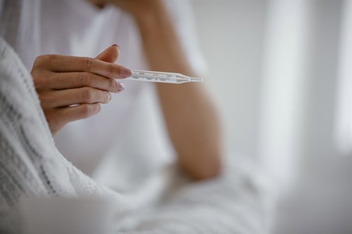 Archivo - Imagen de recurso de termómetro 