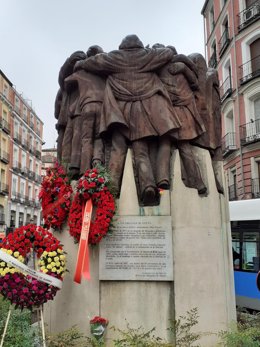 Archivo - Imagen del monumento homenaje a los abogados de Atocha asesinados hace 44 años.