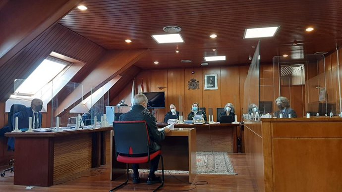 Juicio al expresidente de la Federación Cántabra de Fútbol en la Audiencia Provincial