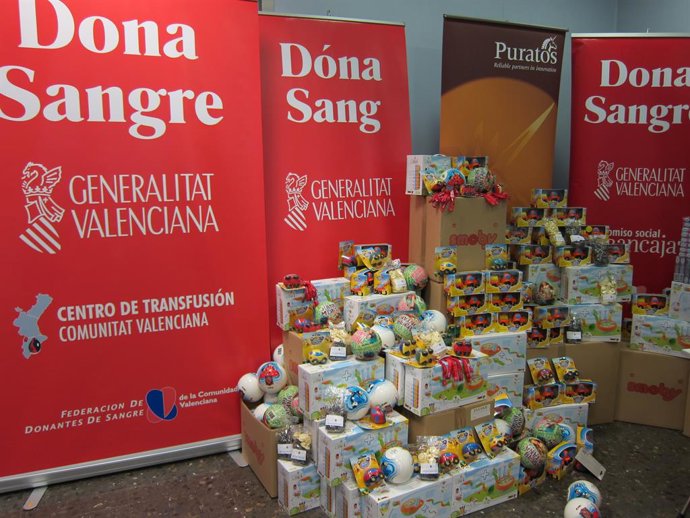 Archivo - Arxiu - Campanya de donació de sang amb regals d'empreses collaboradores