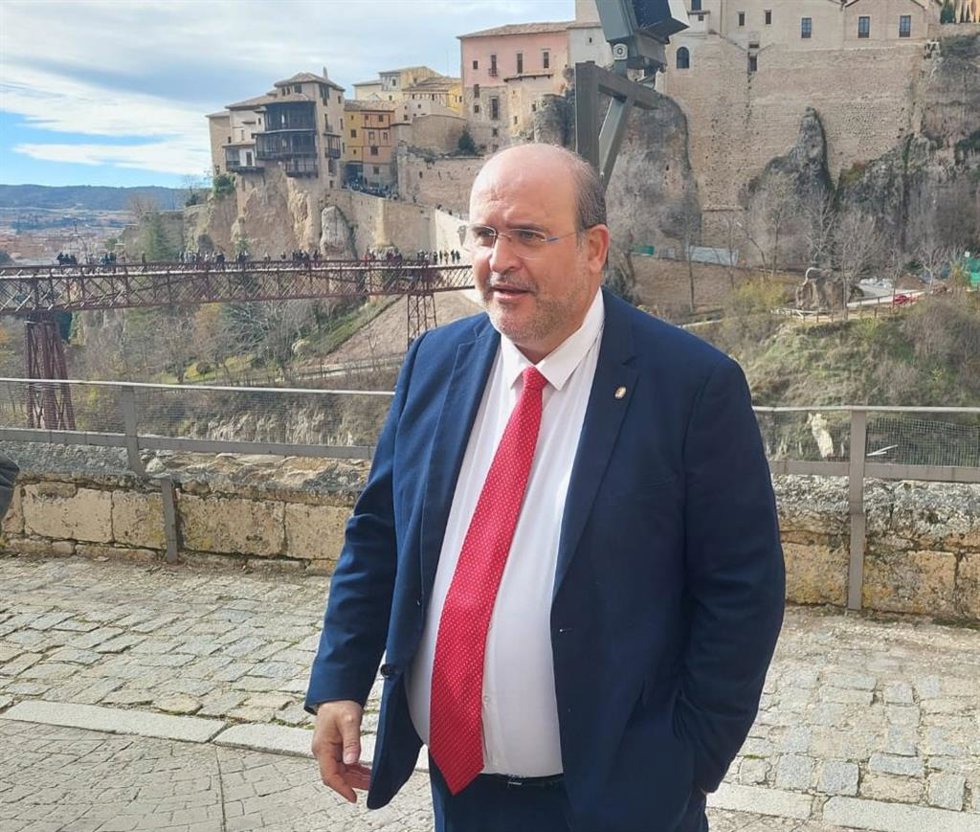 Archivo - El vicepresidente regional, José Luis Martínez Guijarro, en Cuenca.