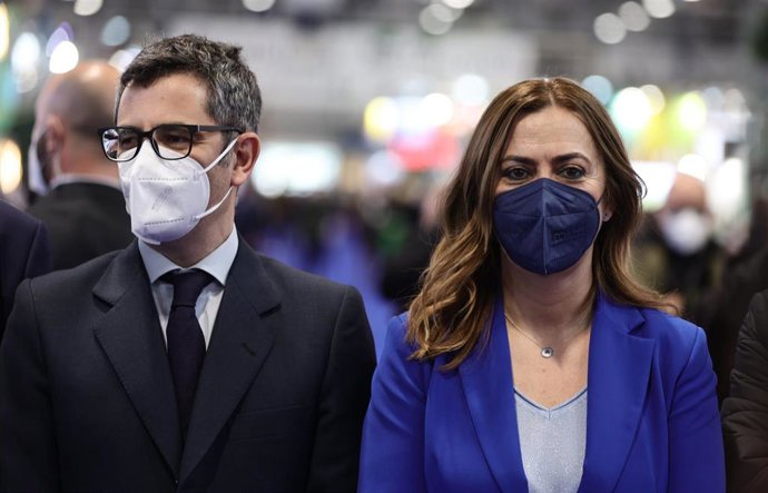 El ministro de la Presidencia, Relaciones con las Cortes y Memoria Democrática, Félix Bolaños, en la tercera jornada de la 42 edición de la Feria Internacional del Turismo, Fitur 2022, en Ifema Madrid, a 21 de enero de 2022, en Madrid (España). 