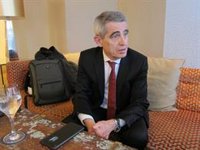 El lletrat del Parlament Antoni Bayona demana investigar la transparncia sobre les llicncies d'edat