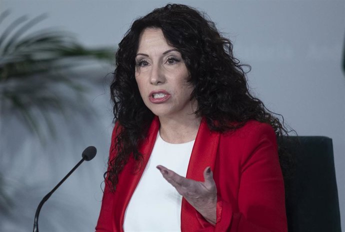 Archivo - La consejera de Igualdad, Políticas Sociales y Conciliación, Rocío Ruiz, en una imagen de archivo. 