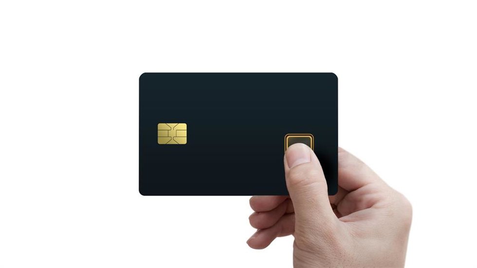Tarjeta de pago con sensor de huellas factilares