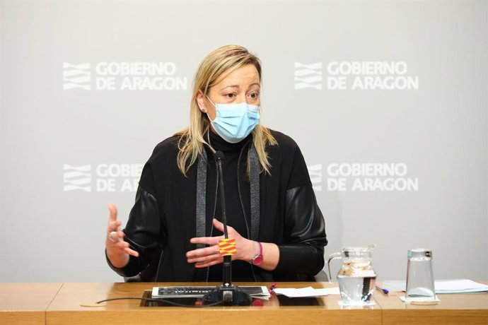 La consejera de Economía, Planificación y Empleo de Aragón, Marta Gastón, presenta el nuevo programa de formación e inserción en el ámbito ditital, Pro-Digital.