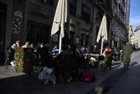 Hosteleros aplauden la continuidad de las terrazas en bandas de estacionamiento por el sostenimiento del empleo