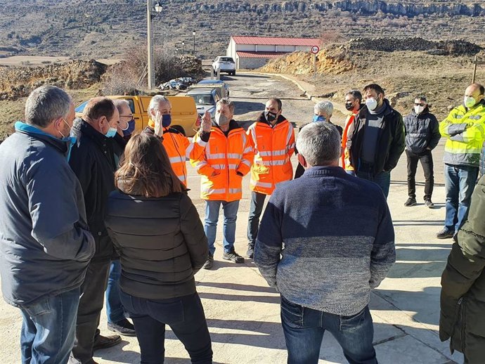 José Luis Soro visita las obras de emergencia en la carretera A-1702 entre Villarluengo-La Cañada de Benatandu y Teruel y Cantavieja.