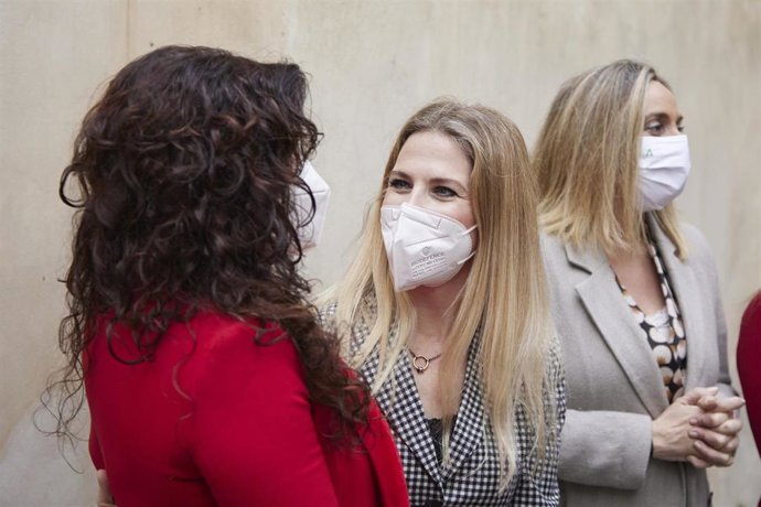 La delegada de Gobierno en Cádiz, Ana Mestre, durante el Consejo de Gobierno en el Oratorio de San Felipe Neri, a 24 de enero de 2022 en Cádiz (Andalucía, España)