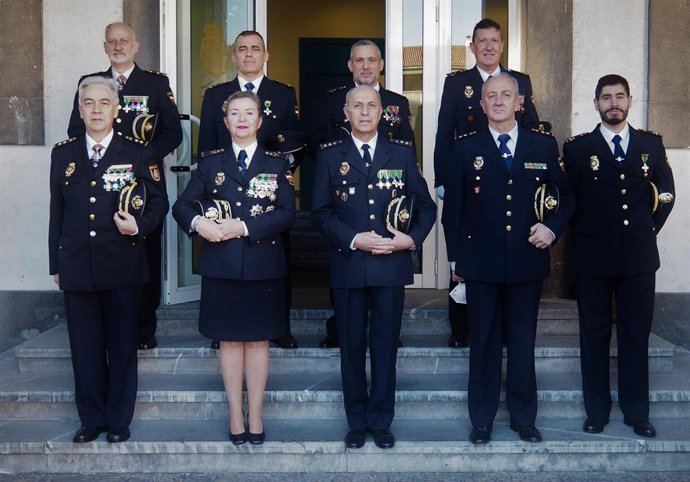 Tres oficiales de Policía juran el cargo en la Jefatura Superior de Policía de Asturias