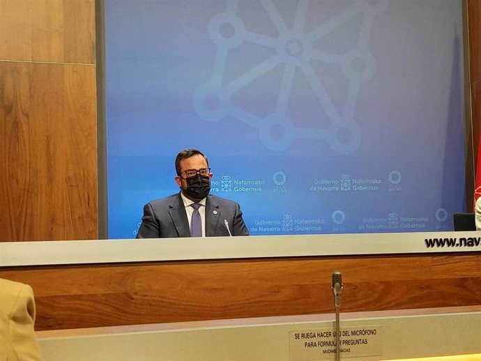 El Portavoz Del Gobierno De Navarra, Javier Remírez, Durante La Rueda De Prensa