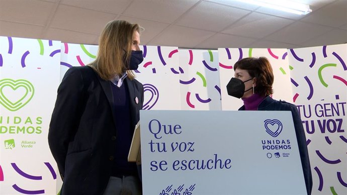 Pablo Fernández y María Sánchez presentan el lema de la campaña para las elecciones del 13 de febrero