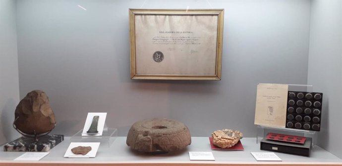 Depósito del legado de José Manuel González en el Museo Arquerológico de Asturias.