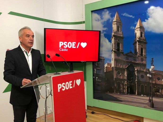 El vicesecretario general primero y senador del PSOE por la provincia de Cádiz, Alfonso Moscoso.