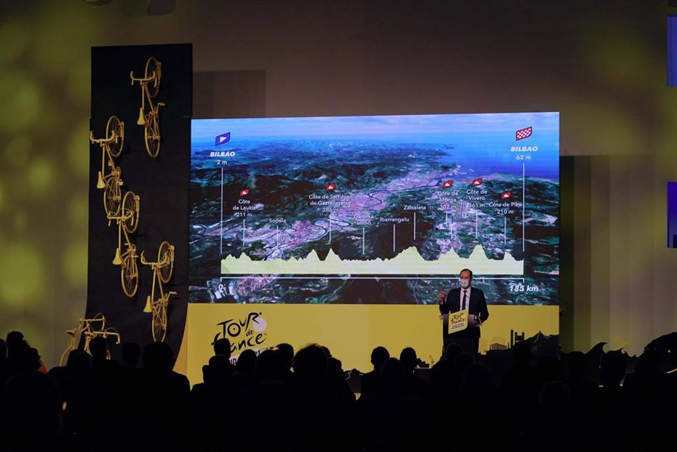 El director del Tour de Francia, Christian Prudhomme, en la presentación de las etapas vascas de la edición de 2023 de esta prueba ciclista 