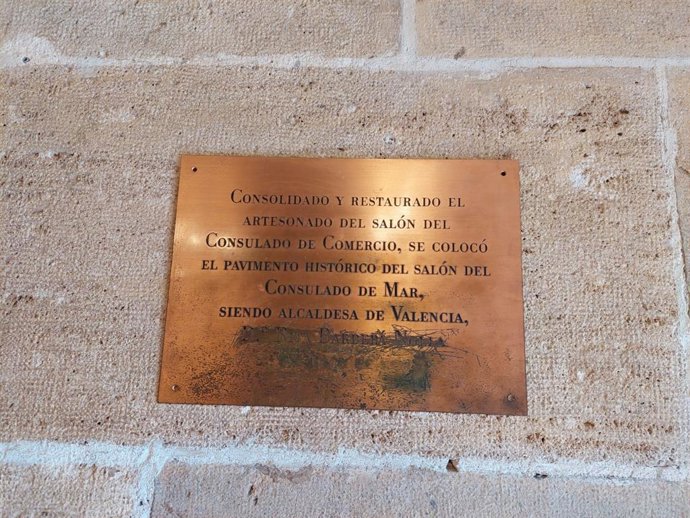Placa de Barberá en la Lonja