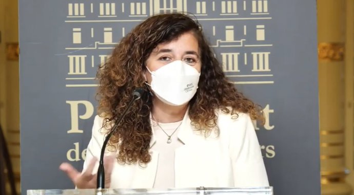 La portavoz del Grupo Socialista en el Parlament, Pilar Costa.