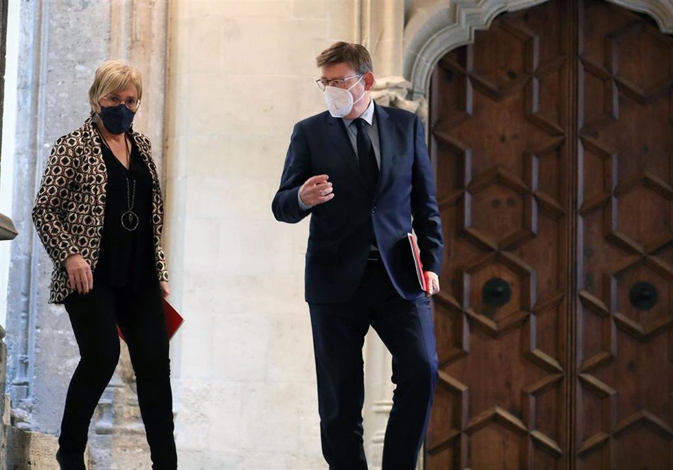 Puig y Barceló momentos antes de dar una rueda de prensa sobre las nuevas medidas covid