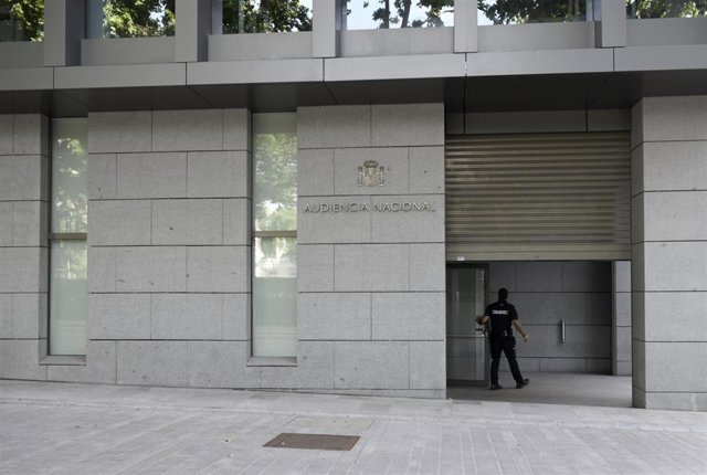 Archivo - Entrada de la Audiencia Nacional el día en el que declara el inspector de la Policía Manuel Morocho en relación al caso ‘kitchen’, a 15 de junio de 2021, en Madrid (España). 