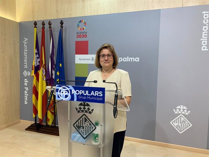 Archivo - La portavoz del PP de Palma, Mercedes Celeste, en una imagen de archivo. 