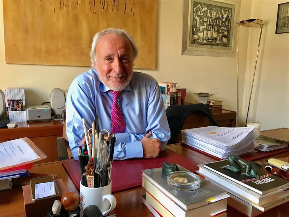 Archivo - El presidente de Lliures, el exdiputado de CDC Antoni Fernndez Teixidó