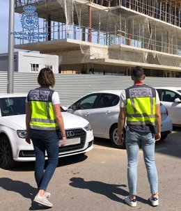 Agentes de la Policía Nacional en Palma.