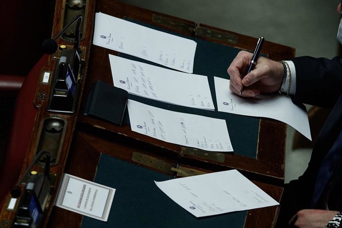 Recuento de votos para elegir al Presidente de Italia. 