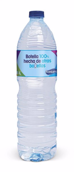 Archivo - Fontarel comienza el año envasando toda su producción en botellas hechas a partir de materiales 100% reciclados
