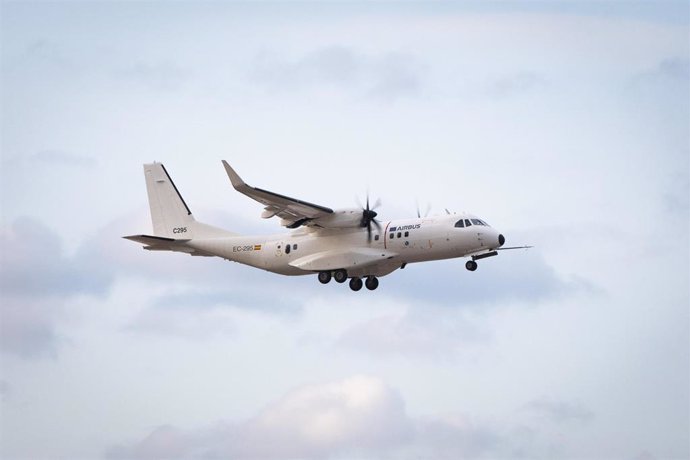 El Airbus C295 FTB2 realiza con éxito su primer vuelo desde la Línea de Montaje Final de Sevilla