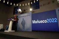 Casado dice que el 13F se vota "Mañueco o sanchismo" porque Vox y Cs son "aliados" de Sánchez al "dividir" el voto