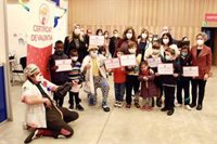 Armengol y Darias visitan el centro de vacunación Espai Francesc Quetglas