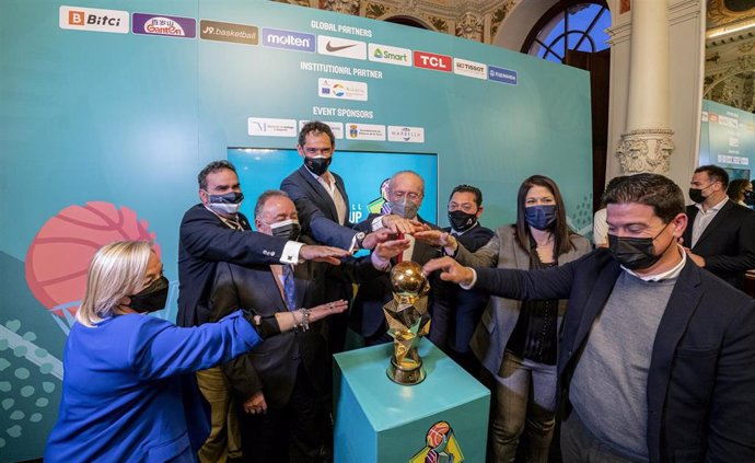 El Ayuntamiento de Málaga ha albergado la presentación oficial de la Copa del Mundo FIBA U17 2022