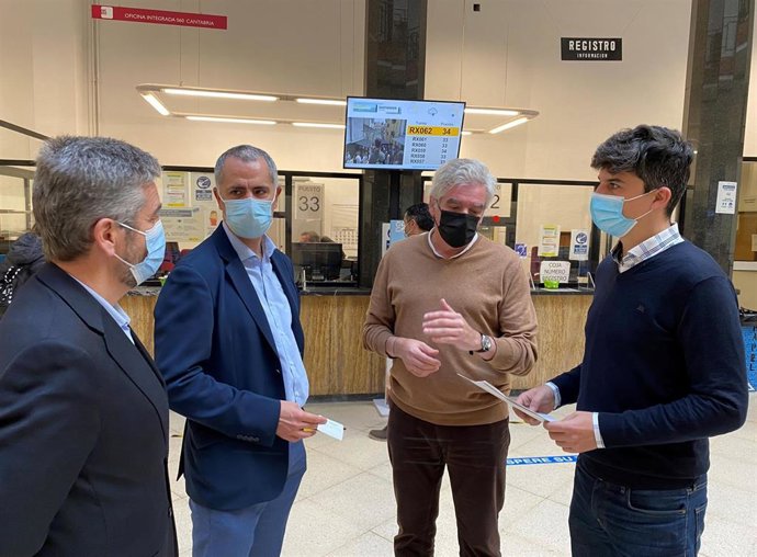 Archivo - Dieciséis concejales de Santander convocan un Pleno extraordinario para impulsar la comisión de basuras