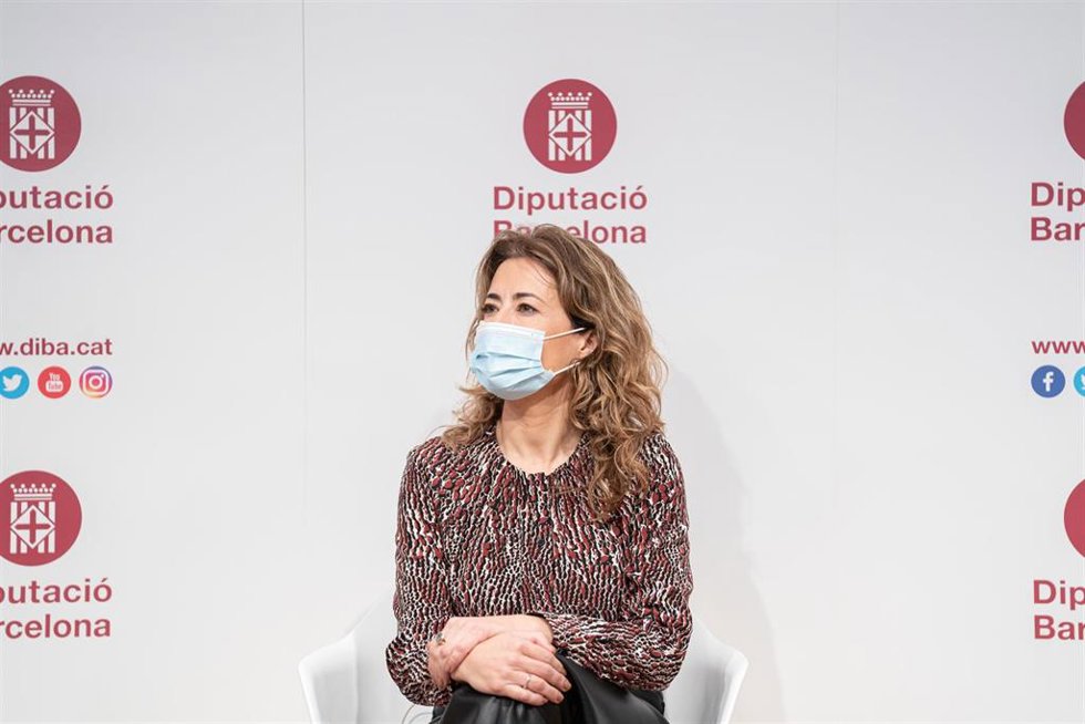 La ministra de Transportes, Movilidad y Agenda Urbana, Raquel Sánchez, participa en el primer aniversario de LAB Bonnemaison, en la Diputación de Barcelona, a 28 de enero de 2022, en Barcelona, Cataluña (España).