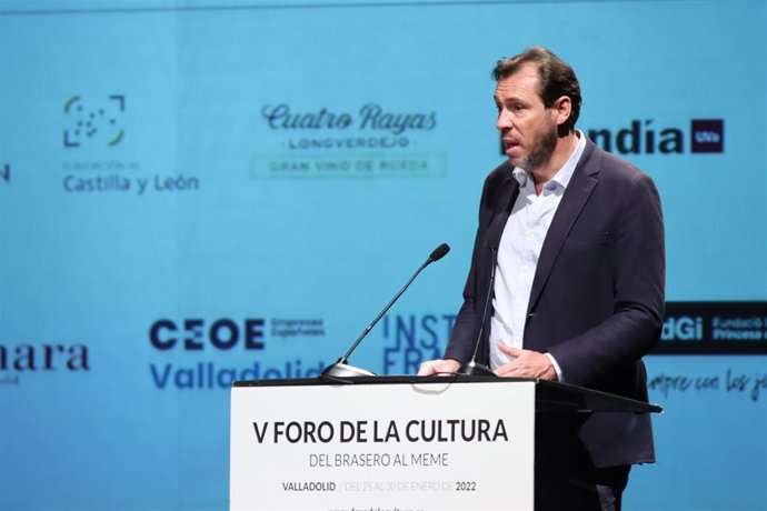 El alcalde de Valladolid, Óscar Puente, en la inauguración del V Foro de la Cultura.