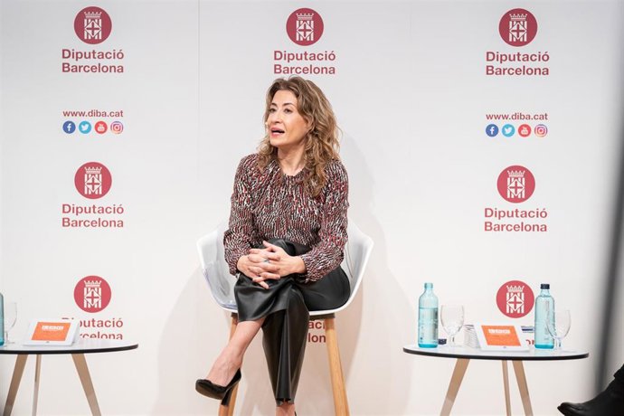 La ministra de Transportes, Movilidad y Agenda Urbana, Raquel Sánchez, participa en el primer aniversario de LAB Bonnemaison, en la Diputación de Barcelona, a 28 de enero de 2022, en Barcelona, Cataluña (España). 